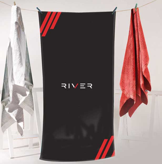 Toallón playero de River Plate diseño River 3